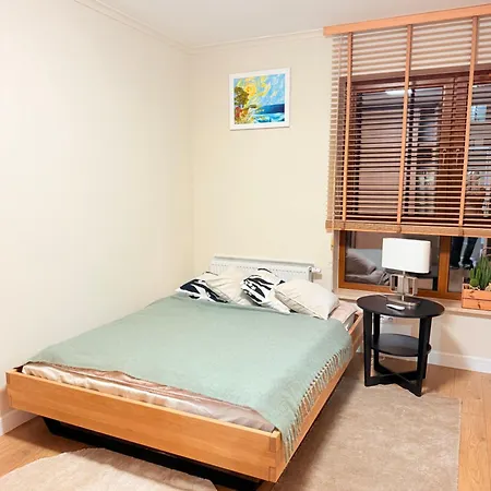 Prywatny Przy Ulicy Francesco Nullo