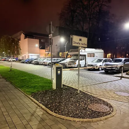 Prywatny Przy Ulicy Francesco Nullo * 크라쿠프