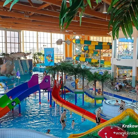 Prywatny Przy Ulicy Francesco Nullo Homestay szállás *