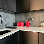 Prywatny Przy Ulicy Francesco Nullo * Kraków
