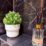 Prywatny Przy Ulicy Francesco Nullo Rum i privatbostad Kraków