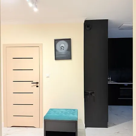 Prywatny Przy Ulicy Francesco Nullo Krasków